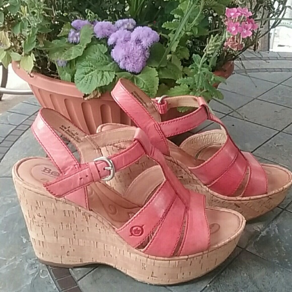 Born Shoes - Born Wedge Sandles